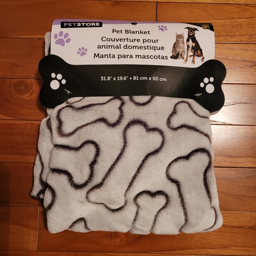 NWT 4 Pet Blankets for $15 or $5 each.